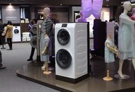 ֱ��AWE W2չ��