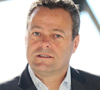 <i class='i3'></i>Tony Anscombe