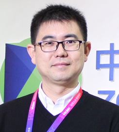 �Ὺ��־��:��׼�������� ������̬��Ӯ