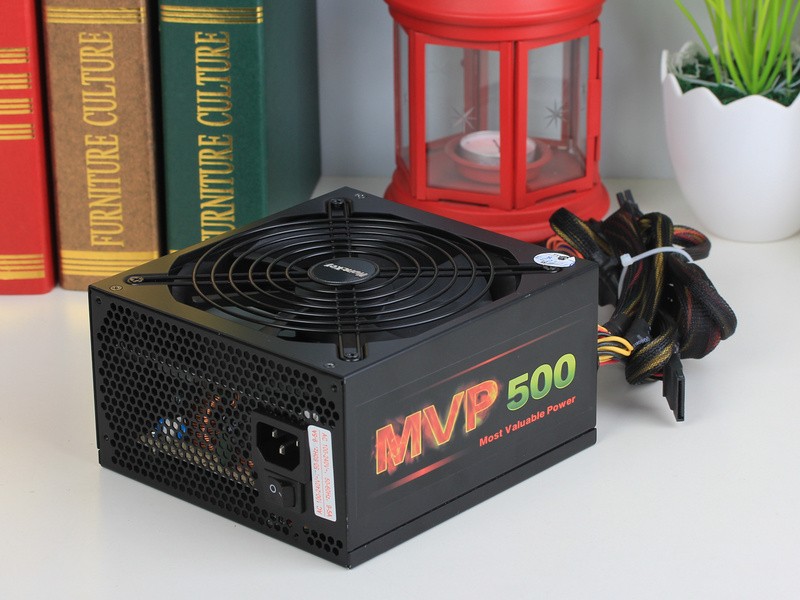 第二期问题: 1.为了突出MVP的价值特性,MVP500采用了什么样的设计,让电源的输出能力更强,能比一般500W电源带更高的硬件配置。 2.为了适应intel最新一代 Haswell的C6/C7休眠节能特性,MVP500采用了什么技术特性,保证在CPU休眠模式下,电脑不宕机不重启? 3.MVP500电源能支撑的电压范围是多少,相比市面上普通的单电压电源他的优势在哪? 4.